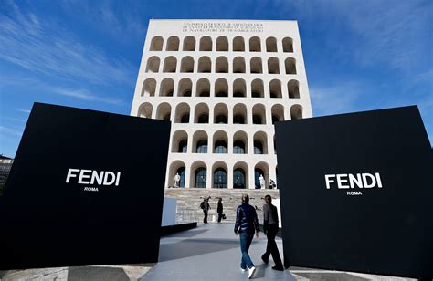 sede fendi roma photos